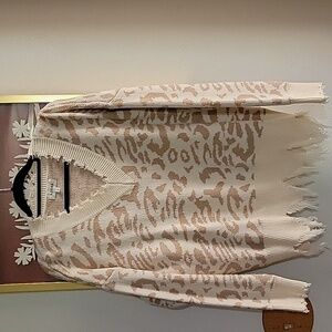 ADORA v neck sweater